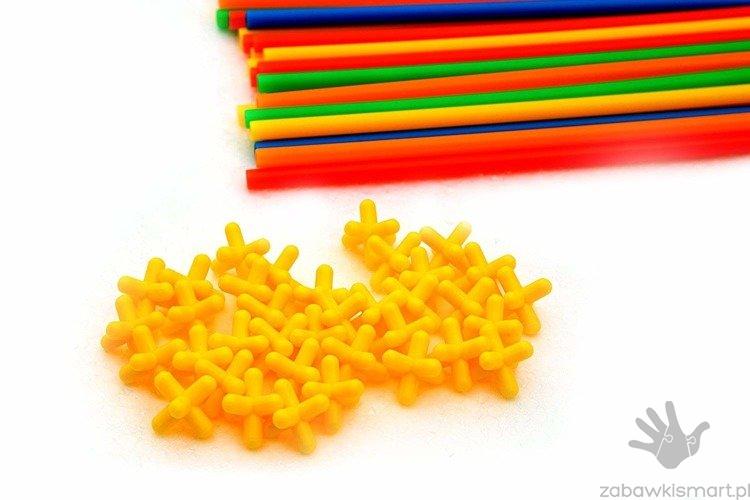 Klocki konstrukcyjne przestrzenne (AKS)- elastyczne słomki z łącznikami (300 szt) XL - obrazek 6