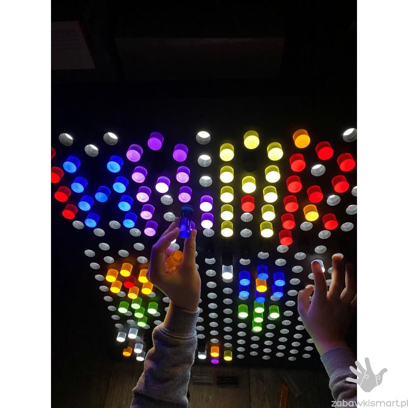 Kolorowa Ściana- tablica - obrazek 3