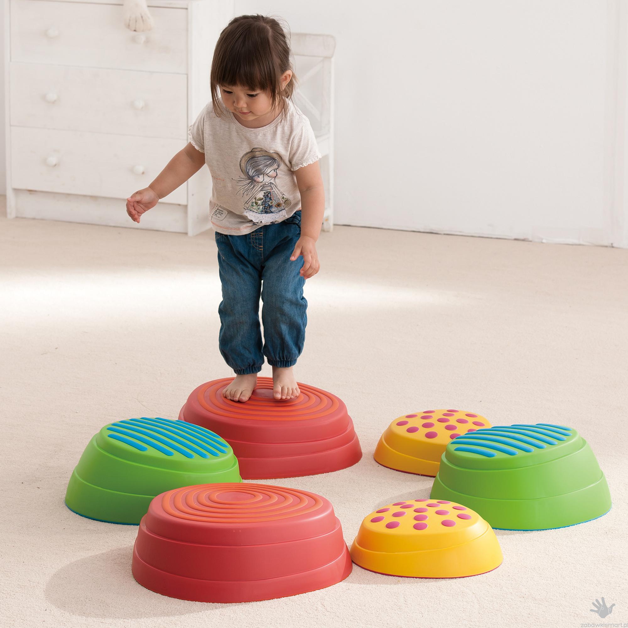 Tęczowe kamienie sensoryczne Weplay- zestaw 6 szt. - obrazek 12