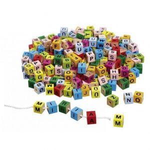 Kolorowe literki do nawlekania- Goki