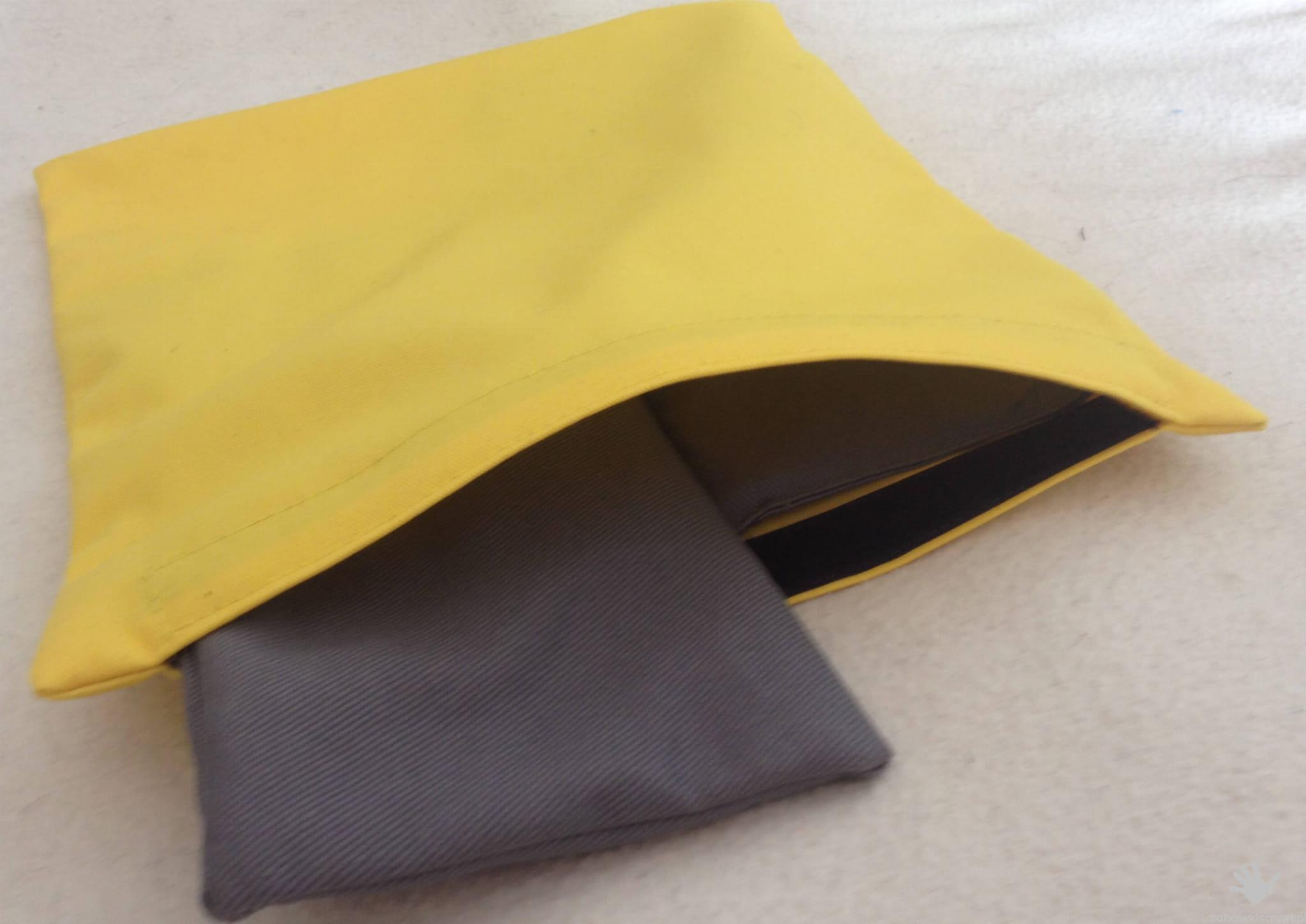 Poduszki/woreczki sensoryczne w worku- OTWIERANE- zestaw 8 szt. - obrazek 2