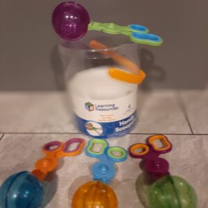 Szczypce dla dzieci- kule z sitkiem (Learning Resources)