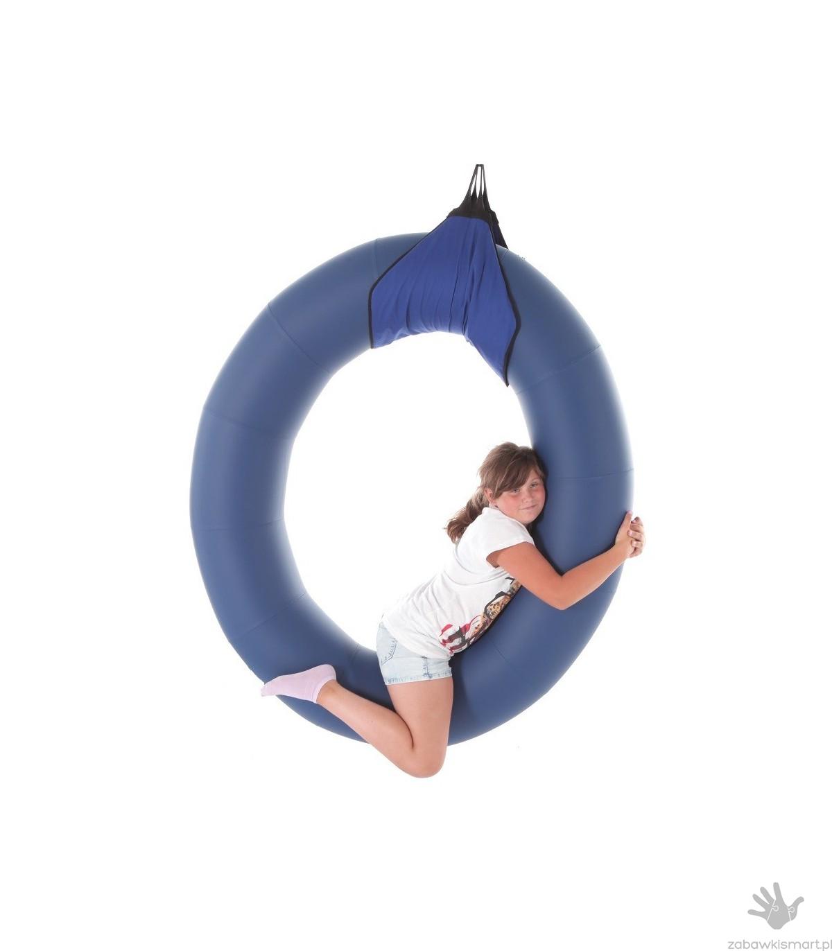 Podwieszana huśtawka typu "opona- dętka"