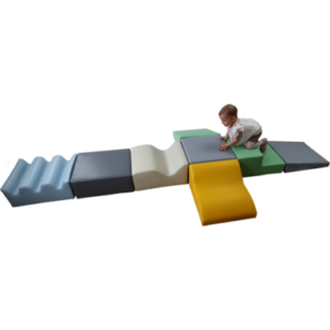 Tor przeszkód Malucha- kształtki rehabilitacyjne