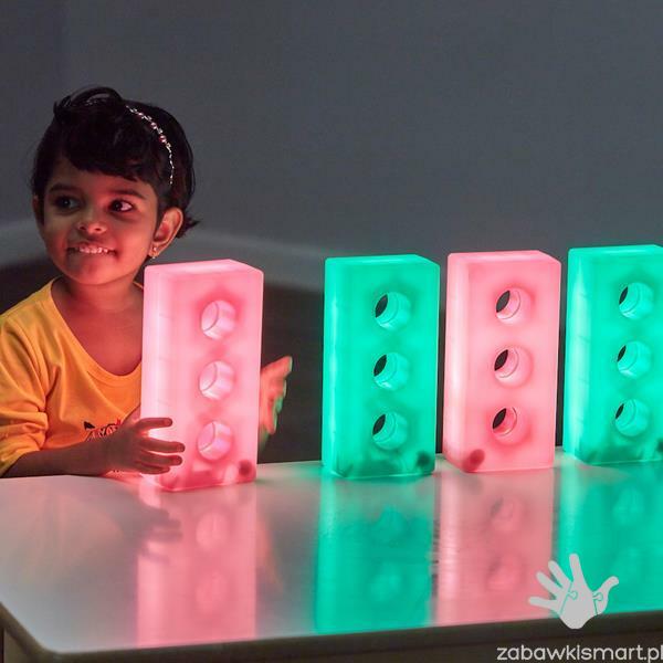 Świecące klocki budowlane TTS- zestaw 12 sztuk - obrazek 2