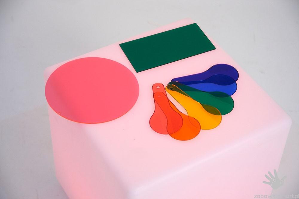 Świetlisty kolorowy sześcian- TickiT - obrazek 3