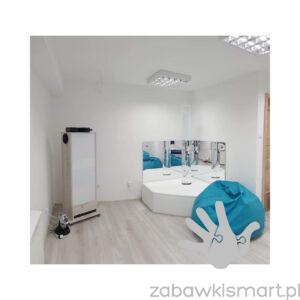 Kolumna wodna w podeście narożnym sterowana pilotem