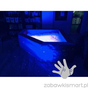 Basen podświetlany narożny z piłeczkami- sterowany pilotem