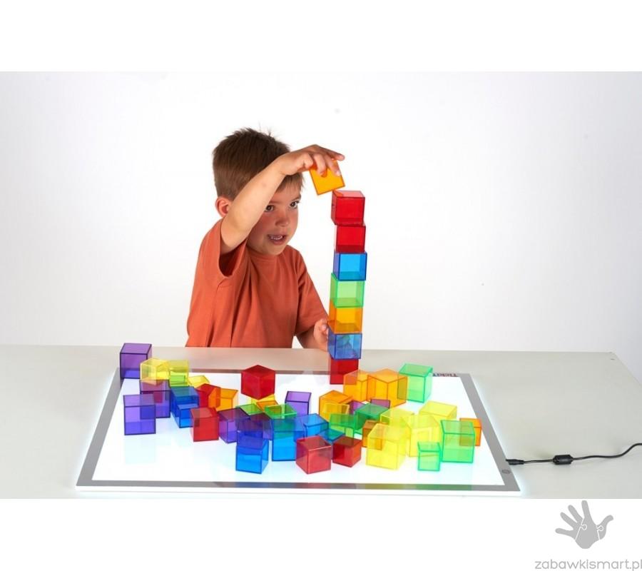 Transparentne sześciany TickiT