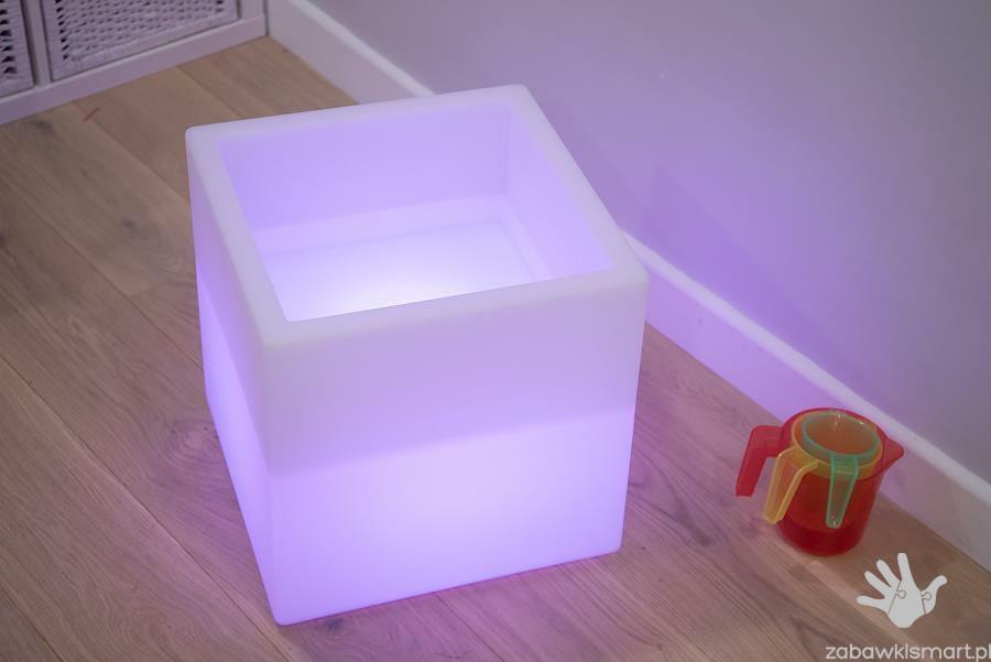 Podświetlany mały stolik z zagłębieniem TickiT - obrazek 4