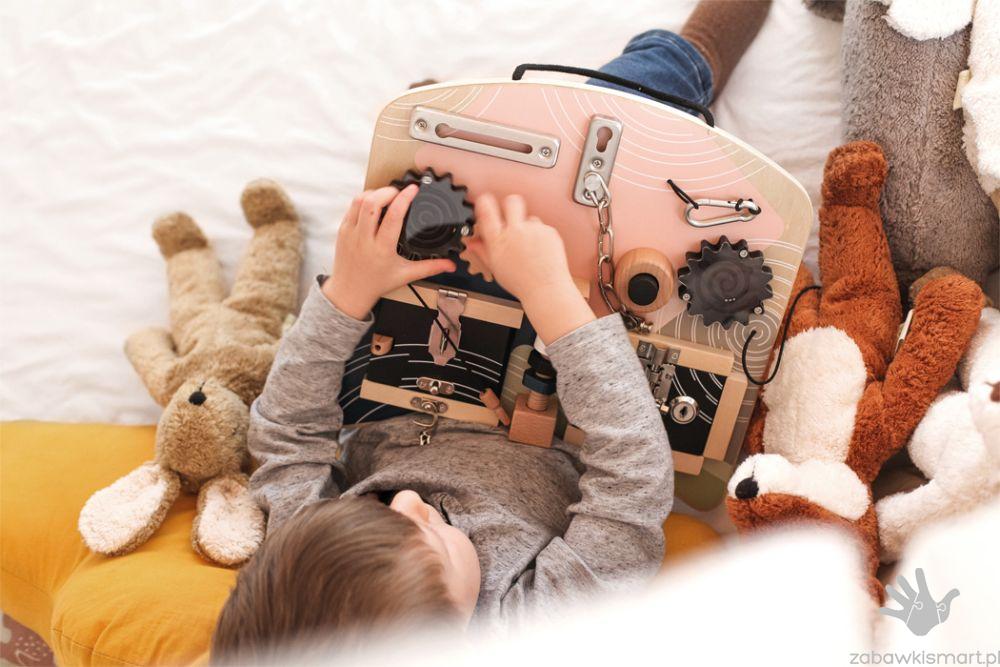 Tablica edukacyjna SmallFoot- zamki i pokrętła - obrazek 2